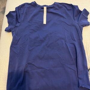 lululemon athletica Short Sleeve Tee in Deep Blue